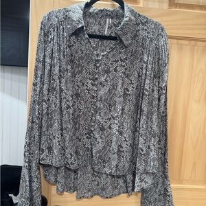 Free People Gray Patterned Women's Top